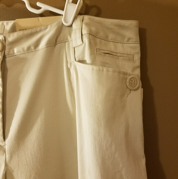 Cato Ladies Shorts Size 18W💞👀 - Picture 3 of 8